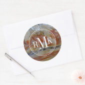 Close-up van versteend hout ronde sticker (Envelop)