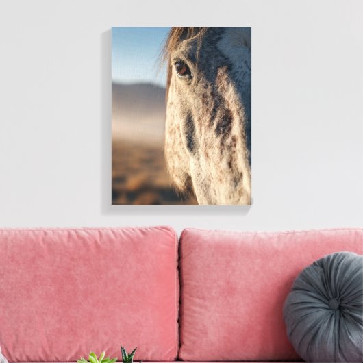 Close-Up White Horse Sunrise Portrait Canvas Afdruk (Insitu (Woonkamer))