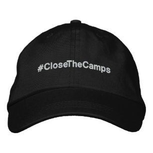 #CloseTheCamps's bold politiek protest Geborduurde Pet