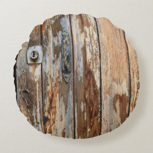 Closeup foto van bruin houten bord rond kussen