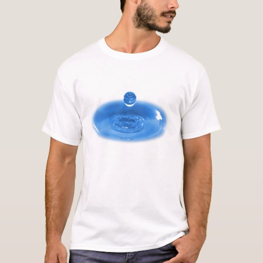 Closeup of Blue Water Drop T-shirt (Voorkant)