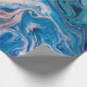 Closeup van gemengde blauwe en witte abstracte mar cadeaupapier (Hoek)