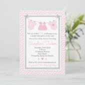 Clothesline Baby shower Invitation roze en grijs Kaart (Staand voorkant)