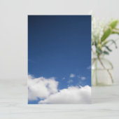 Cloud & Blue Sky Uitnodiging (Staand voorkant)