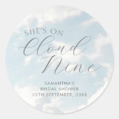 Cloud Nine Blauw Bewolkte Lucht Moderne Bruidsdouc Ronde Sticker (Voorkant)