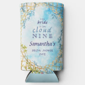 Cloud Nine Wonderschone Rococo Revival Bruidsmeisj Seltzer Blikjeskoeler (Voorkant)