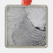 Cloud Streets in het Zee Labrador Metalen Ornament (Voorkant)