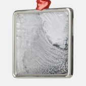 Cloud Streets in het Zee Labrador Metalen Ornament (Links)