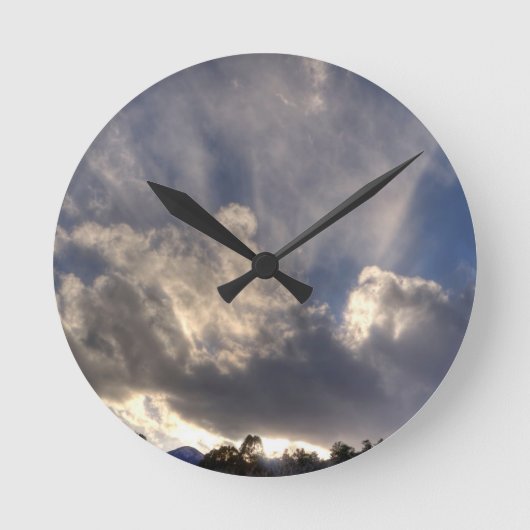 Clouds met achtergrondverlichting ronde klok (Voorkant)