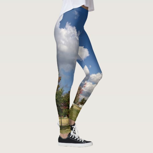 Clouds of the Day Series by AskStudio Leggings (Rechts)
