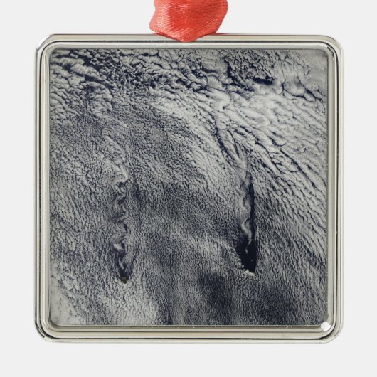 Clouds over de Juan Fernandez-eilanden Metalen Ornament (Voorkant)