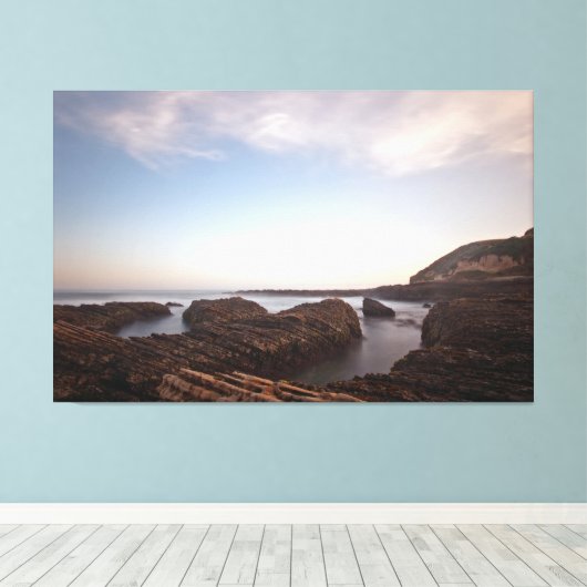 Clouds over Montana Stretched Canvas Print (Insitu (Houten vloer))