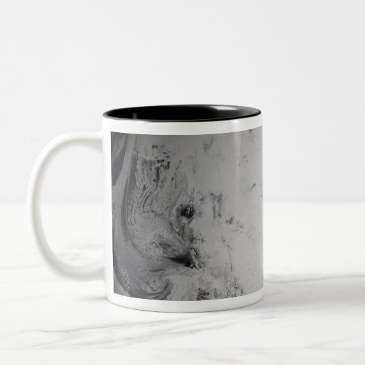 Cloudsimulatie van één dag 2 tweekleurige koffiemok (Links)