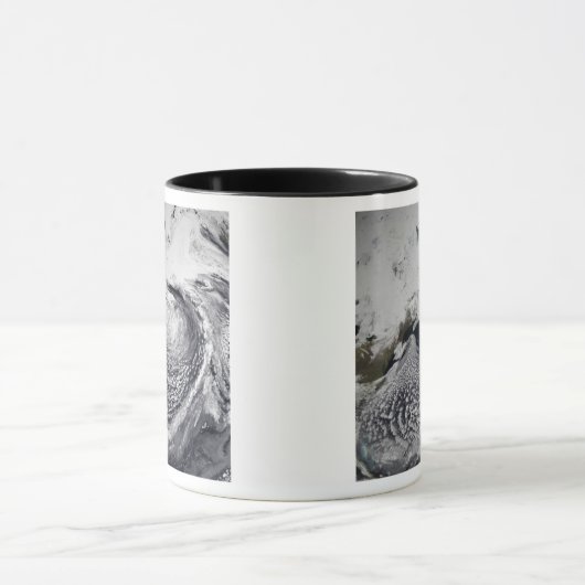 Cloudsimulatie van één dag 3 mok (Midden)