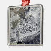 Cloudsimulatie van één dag 4 metalen ornament (Links)