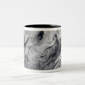 Cloudsimulatie van één dag tweekleurige koffiemok (Center)