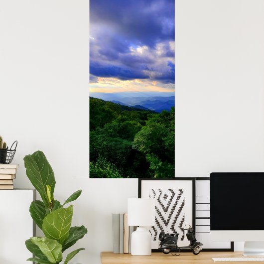 Cloudy Blue Ridge Mountains Poster (Thuiskantoor)