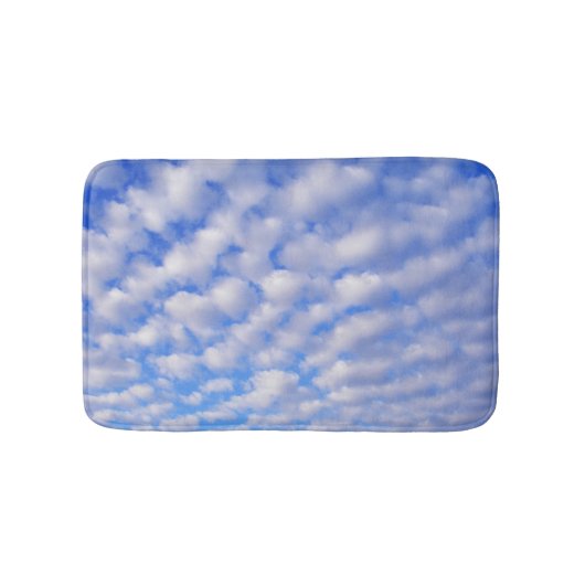 Cloudy Blue Sky Bath Mat (Voorkant)