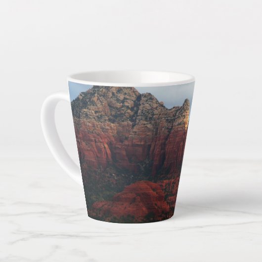 Cloudy Coffee Pot Rock in Sedona Arizona Latte Mok (Linkerhoek)