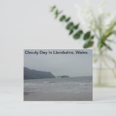 Cloudy Day in Llandudno , Wales . Briefkaart (Staand voorkant)
