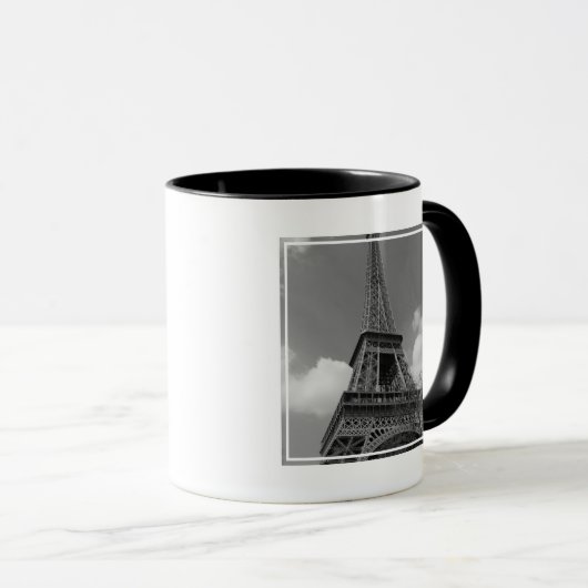 Cloudy Eiffel in Black and White, 2015 Mok (Voorkant rechts)