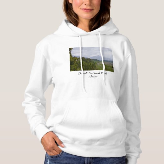 Cloudy in Denali Hoodie (Voorkant)