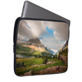 Cloudy Mountains | Alpenmeer Laptop Sleeve (Voorkant Rechts)