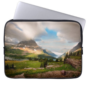 Cloudy Mountains   Alpenmeer Laptop Sleeve
