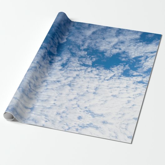 Cloudy sky cadeaupapier (Uitgerold)
