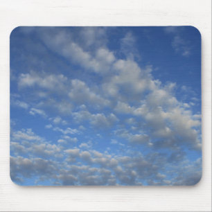 Cloudy sky muismat