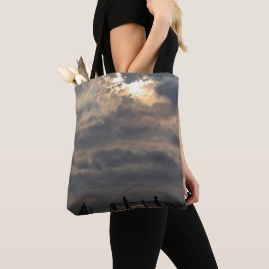 Cloudy Sunrise van Shirley Taylor Tote Bag (Dichtbij)