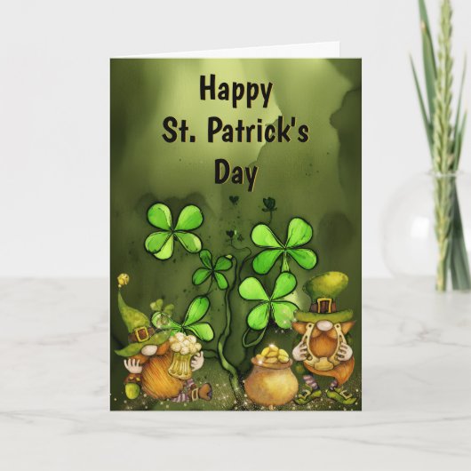 Clovers and Leprechaun Gnomes St. Patrick's Day Feestdagen Kaart (Voorkant)