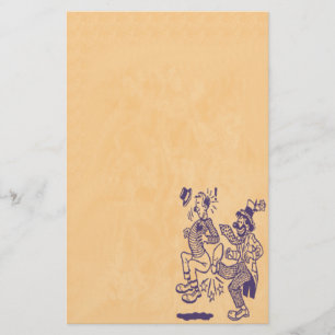 Clowning rond kantoorbenodigdheden briefpapier