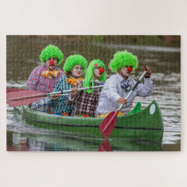 Clowns boating on river. legpuzzel