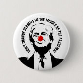 Clowns en de pandemie ronde button 5,7 cm (Voorkant)