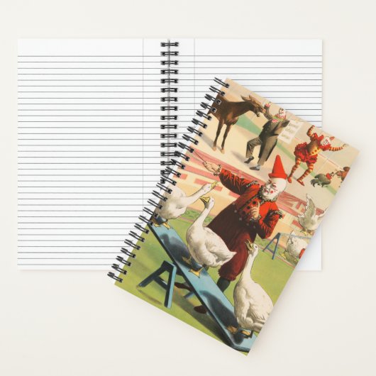 Clowns met optredende ganzen, hanen en ezels. notitieboek (Binnen)