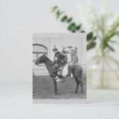 Clowns op een paard, 1915 briefkaart (Staand voorkant)
