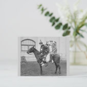 Clowns op een paard, 1915 briefkaart (Staand voorkant)