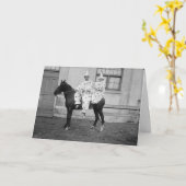 Clowns op een paard, verjaardag kaart (Gele Bloem)