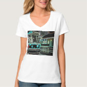 CLRV Neon bij stn Vrouwen V-Neck T-Shirt (Voorkant)