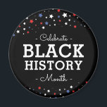 Cluster van sterren | Celebrate Black History RWBB Magneet<br><div class="desc">Dag voor de Zwarte Geschiedenis! Deze magneten zijn voorzien van een minimaal maar betekenisvol VS-thematisch ontwerp. Bovenaan zie je een cluster van sterren die representatief is voor de Verenigde Staten. In plaats daarvan, zijn deze sterren in een rood, wit, blauw, en zwart kleurenschema. Een geweldige manier om je gasten te...</div>
