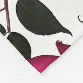 Clustered Red And Pink Roses On A Stark White  Fleece Deken (Hoek)