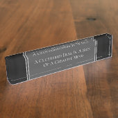 Cluttered Desk Humor Naambordje (Zijkant)