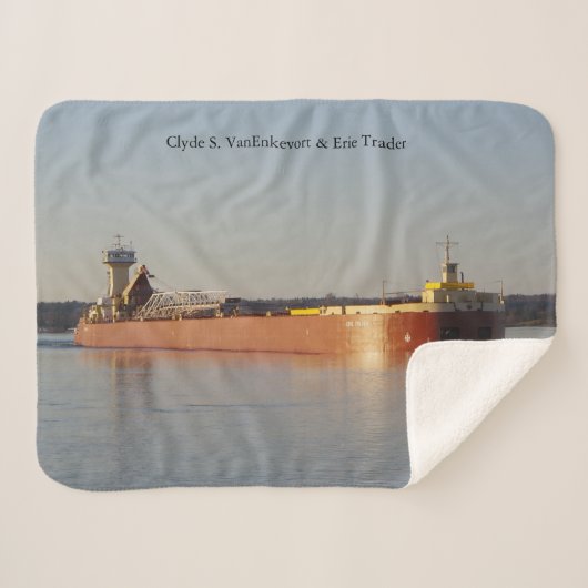 Clyde S. Van Enkevort & Erie Trader sherpa deken (Voorkant (horizontaal))