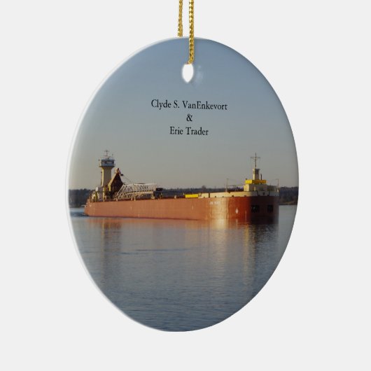 Clyde S. VanEnkevort & Erie Trader ornament (Rechts)