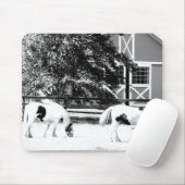 Clydesdale paarden Grazende (zwart-wit) mousep Muismat (Met muis)