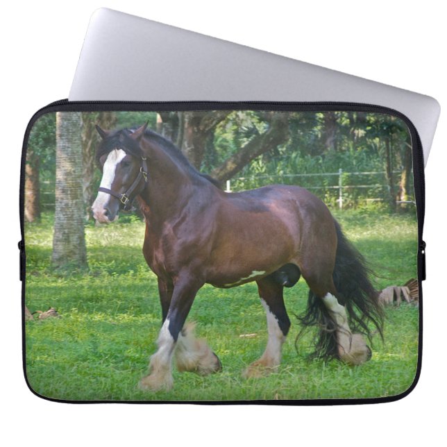 Clydesdalepaard Laptop Sleeve (Voorkant)