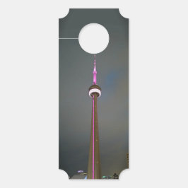 CN Tower stoort niet door RoseWrites Deurhanger