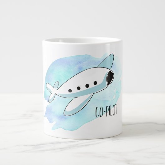 Co-piloot met vliegtuig grote koffiekop (Voorkant)