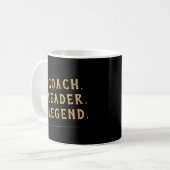 Coach Leider Legende Goud Typografie Koffiemok (Voorkant links)
